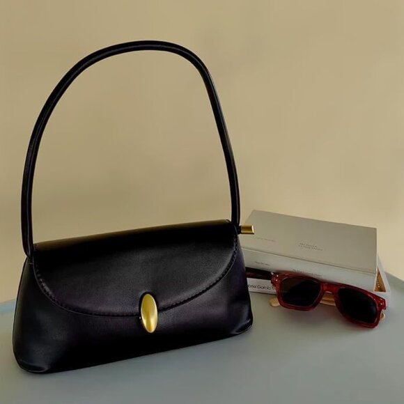 Fashion-Forward PU Leather Tote with Twist Lock for Daily Essentials - Picture 5 of 7